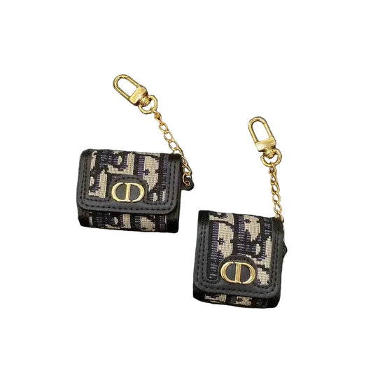 Luxury AirPods Case with Elegant Chain