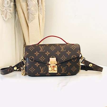 Fashion Brand Crossbody Bag with a Side Slot for Storing Cards