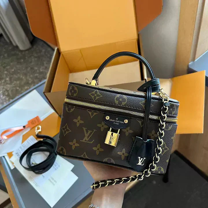 Luxury Brand Monogram Bag Decorated with a Pattern High Quality