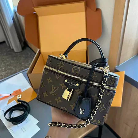 Luxury Brand Monogram Bag Decorated with a Pattern High Quality