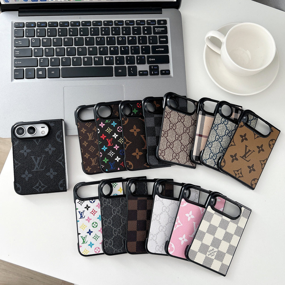 Luxury GG Classic Leather Monogram Case for iPhone Duo
