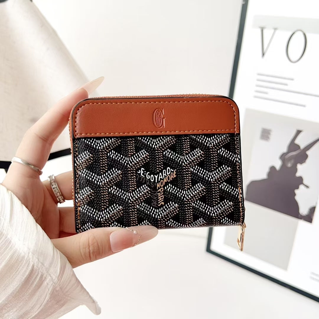 GYD Luxurious Multi-Slot Compact Zip Wallet