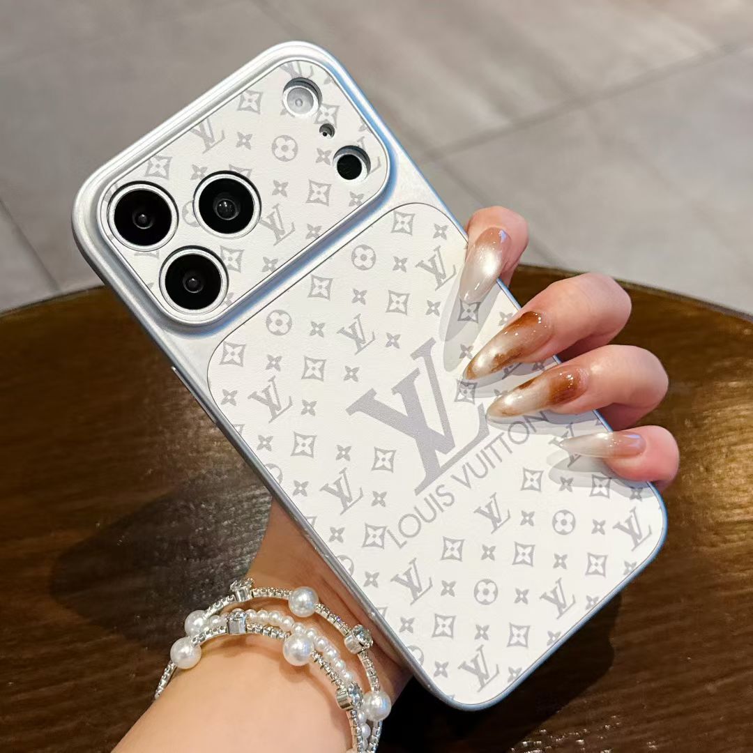 Luxurious Louis V Phone Case For iPhone 14-18 Pro & Pro Max