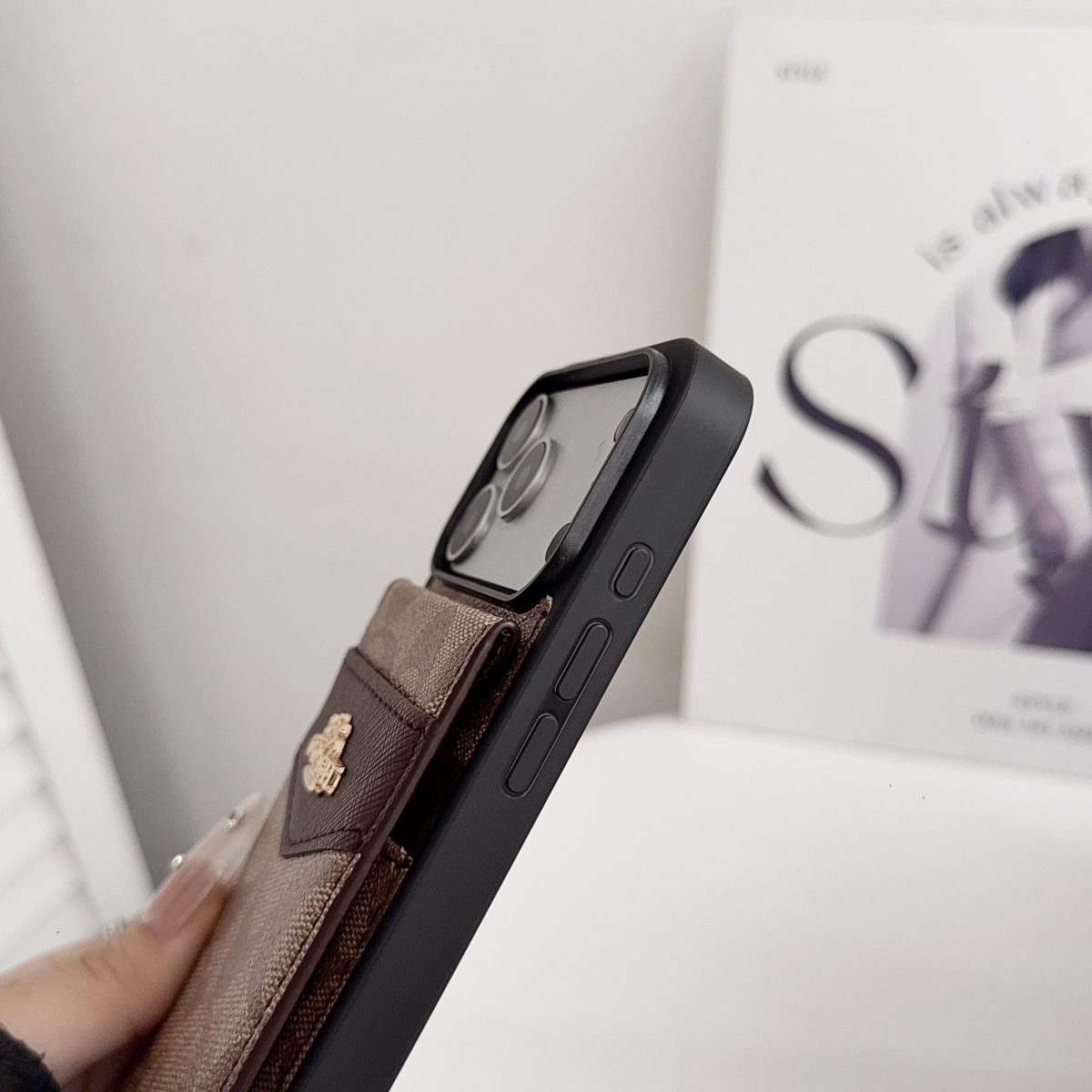 Premium Card Holder Coach Phone Case for iPhone 12-18 Pro & Pro Max