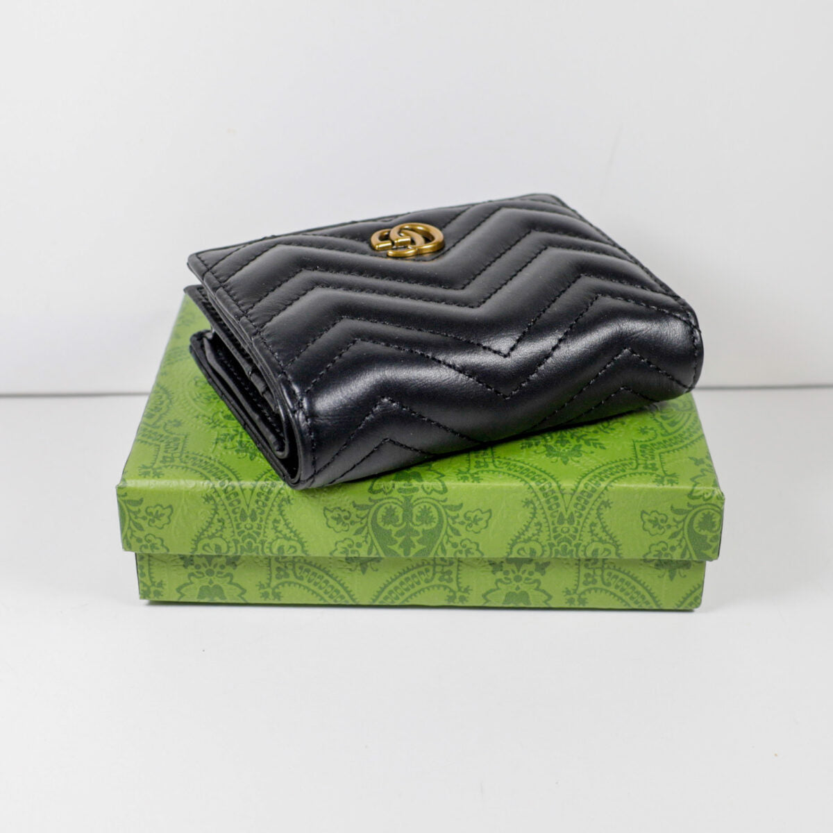 Black Luxury GUCCI Wallet Soft Lambskin Leather
