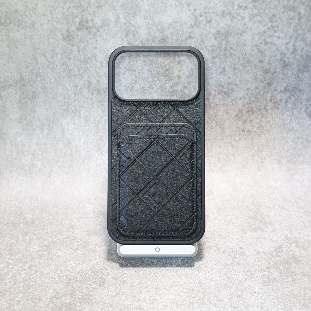 HRM Quilted Leather Wallet Case with Card Pocket for iPhone 12-18 Pro & Pro Max
