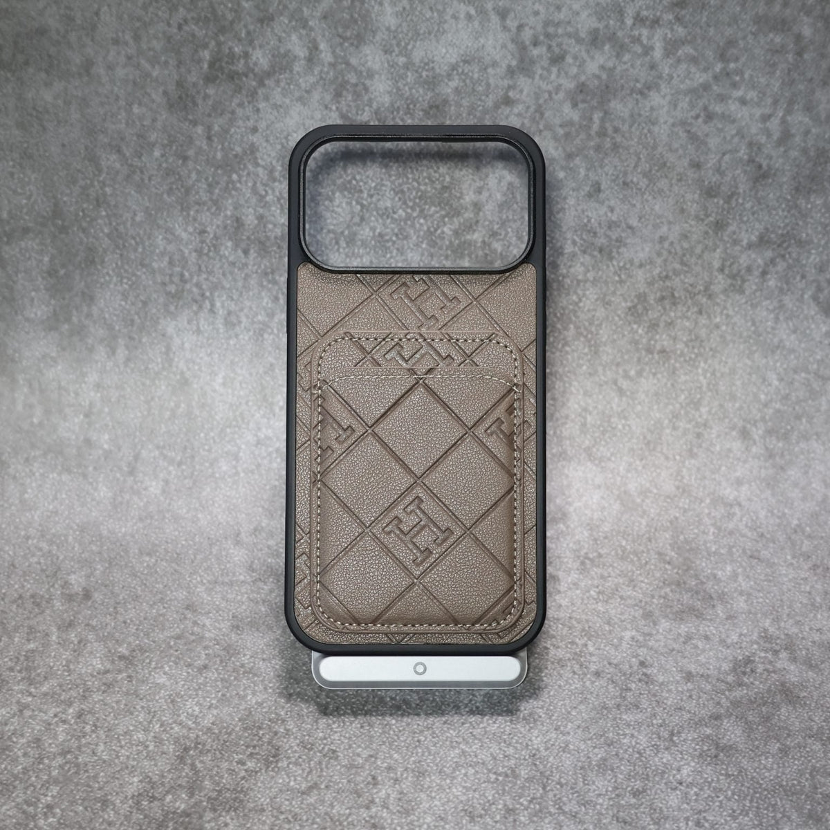 HRM Quilted Leather Wallet Case with Card Pocket for iPhone 12-18 Pro & Pro Max