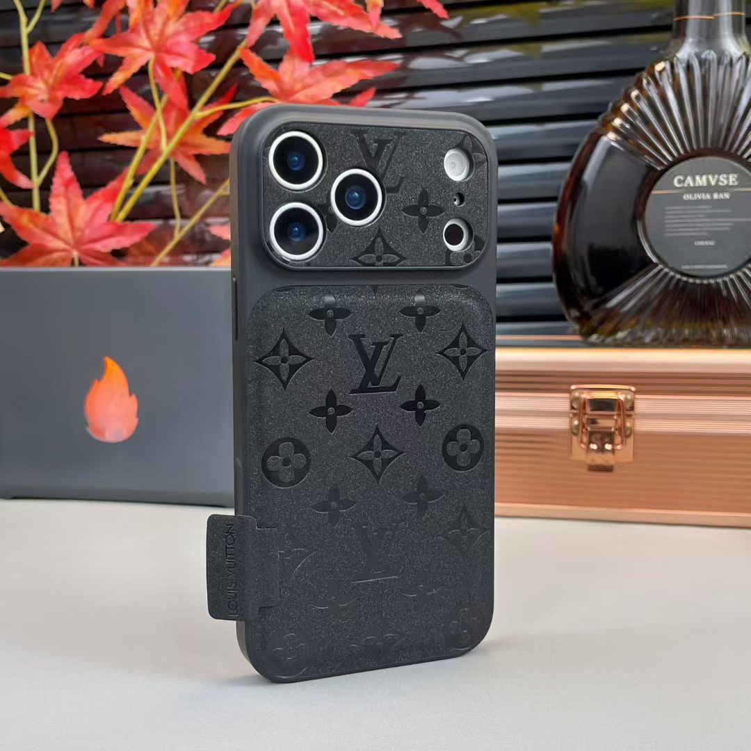 Luxury Louis Vuitton Classic Monogram Phone Case For iPhone 14-18 Pro & Pro Max