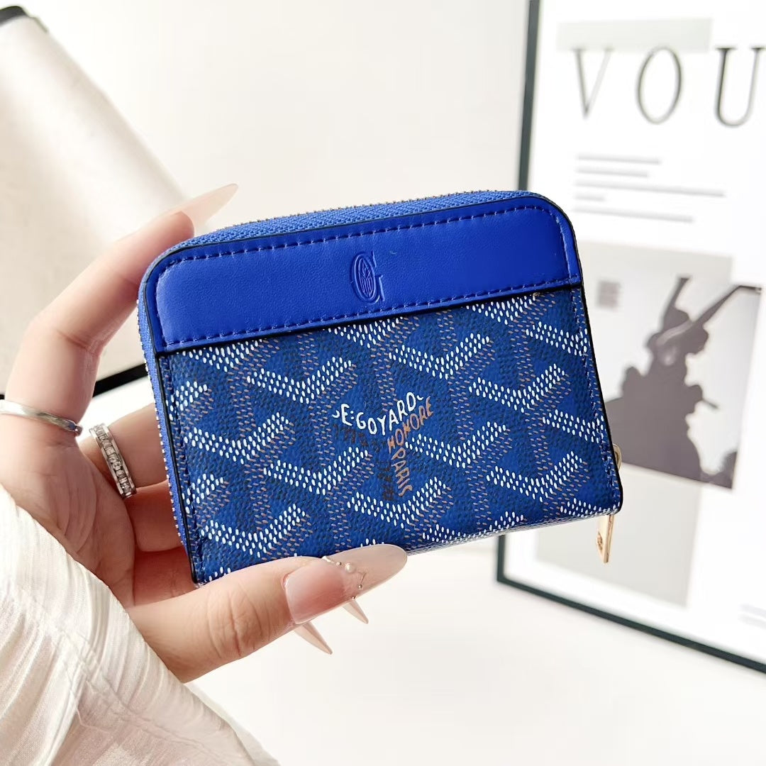 GYD Luxurious Multi-Slot Compact Zip Wallet